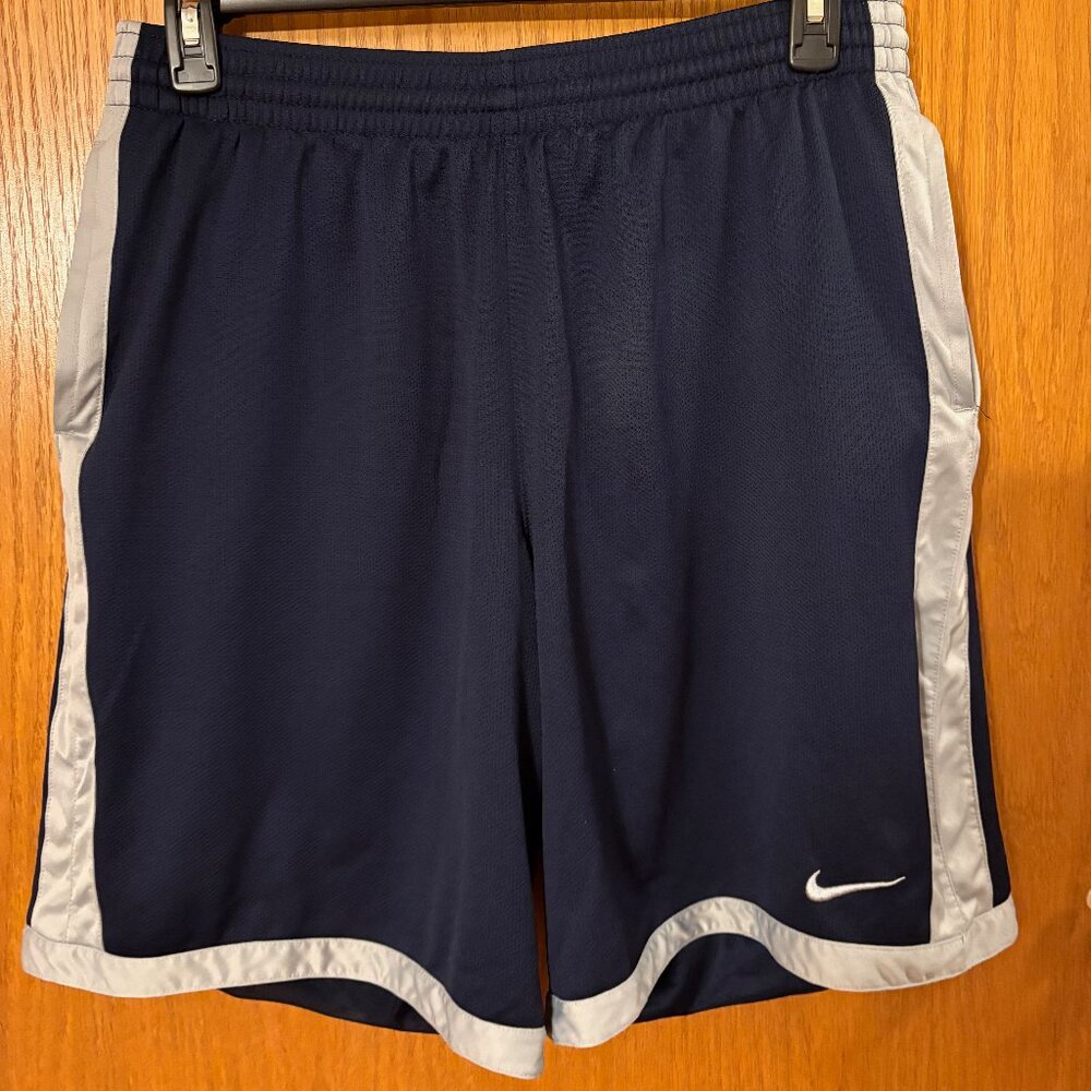 Men's Navy Nike Athletic Shorts - Size XL